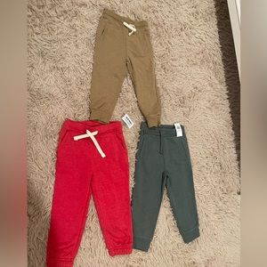 NWT 2T Sweatpants